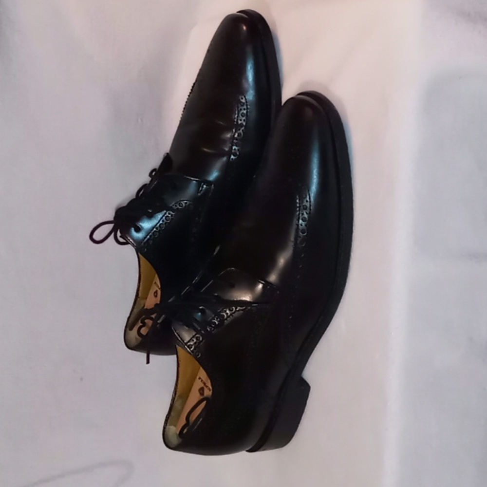 Cole Haan - Picture 2 of 10
